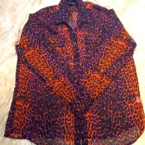 💕2/$15💕I Jeans by Buffalo Neon Leopard Button Do